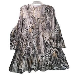 Avenue Animal Print Boho Blouse | Size 26/28 | Flowing Plus Size Statement Top